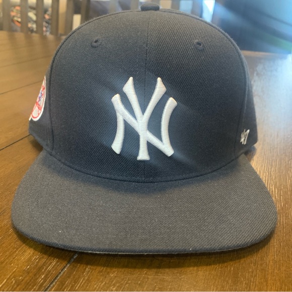 47 Brand Yankees Navy Snapback - Picture 1 of 6